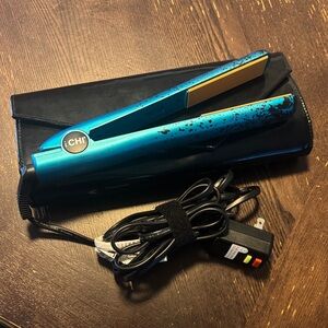 CHI Blue Hair Straightener